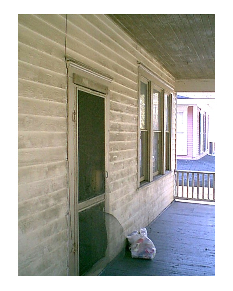 A red living room; Actual size=240 pixels wide